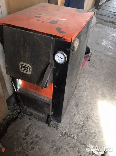 Котел отопительный