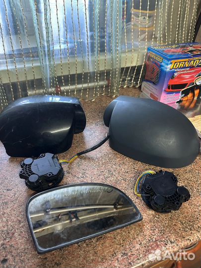 Боковое зеркало на Хюндай getz