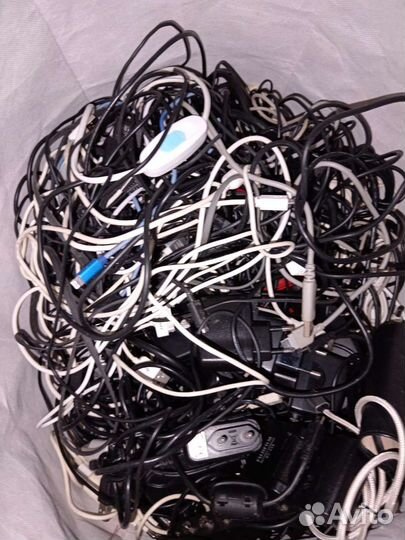 Зарядные устройства одним лотом