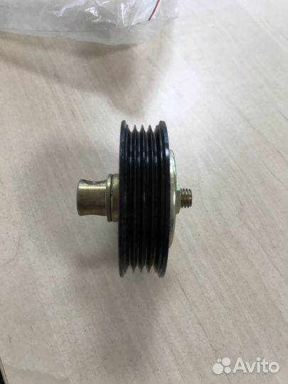 Ролик компрессора кондиционера Geely Otaka