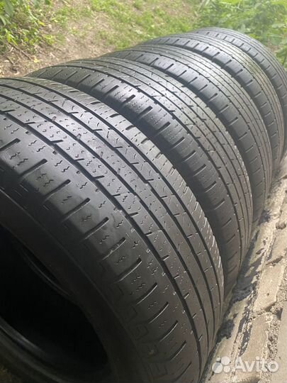 Continental CrossContact LX 215/65 R16