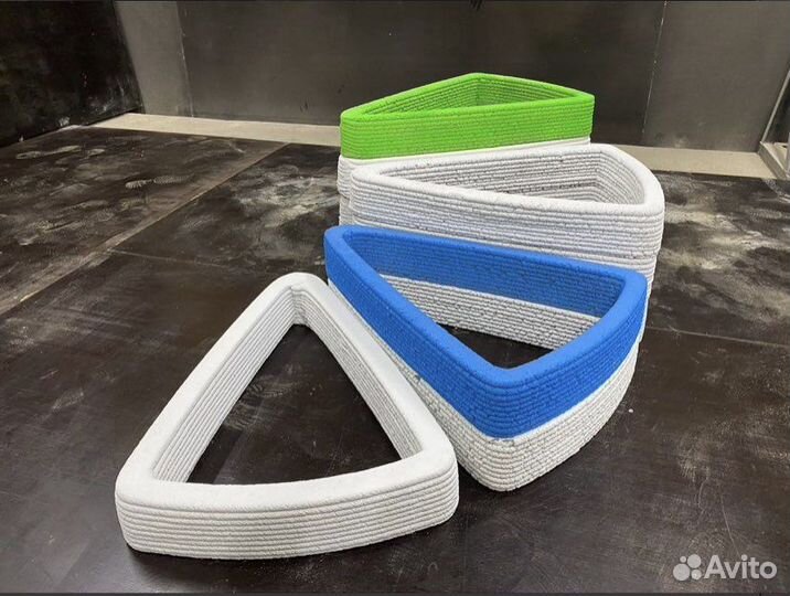 Уличные и садовые вазоны (кашпо)