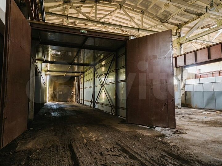 Производство / Склад - 2268.8 м²