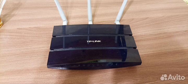 Маршрутизатор TP-link TL-WR1045ND
