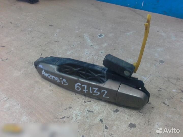 Ручка двери задней наружная левая Toyota Avensis I