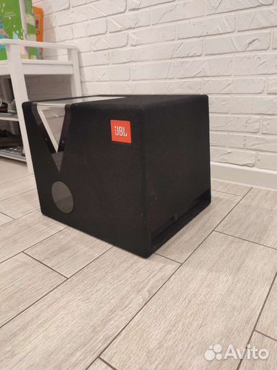 Сабвуфер JBL GT-12BP