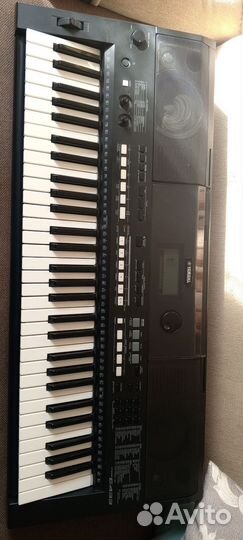 Yamaha PSR E433