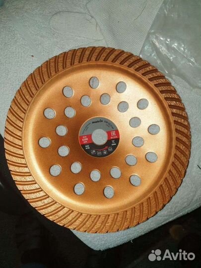 Чашка зачистная matrix