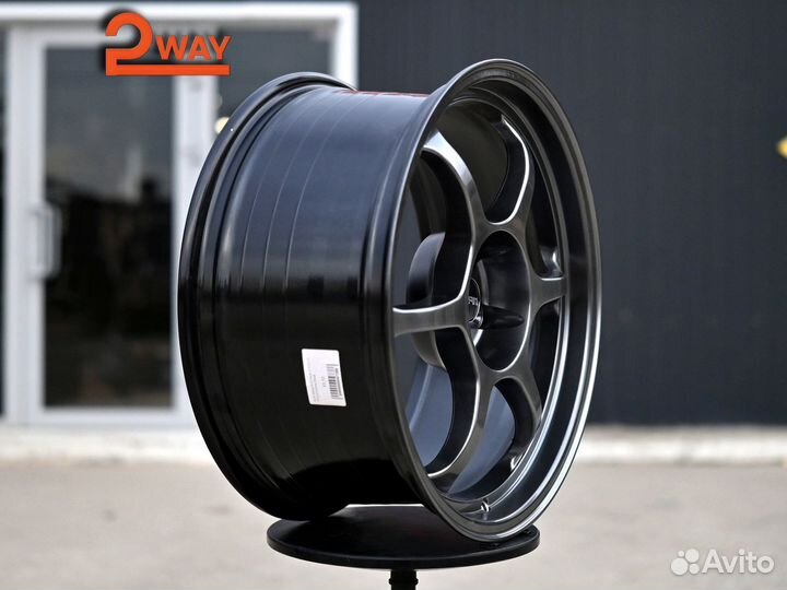 R18 Advan RG3 Style 8.5J ET35 5*114.3 (FL72)