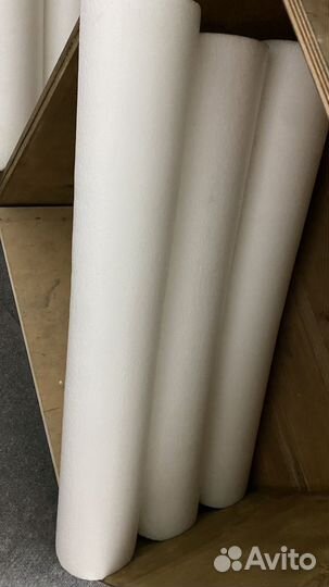 Роллы, кирпичи, мячи, коврики для йоги и пилатеса