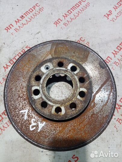 Диск тормозной передний Audi A3 8P CAX 1.4 2011