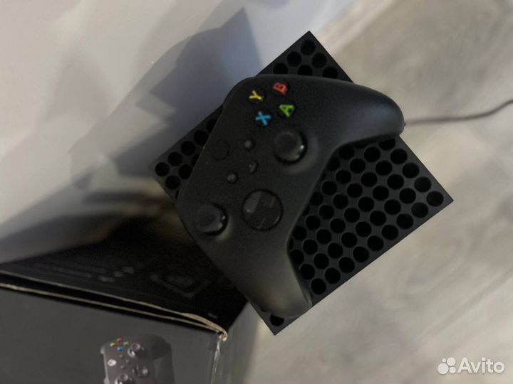Игровая консоль Xbox Series X
