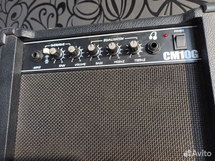 Комбоусилитель гитарный Cort CM10G (Indonesia)