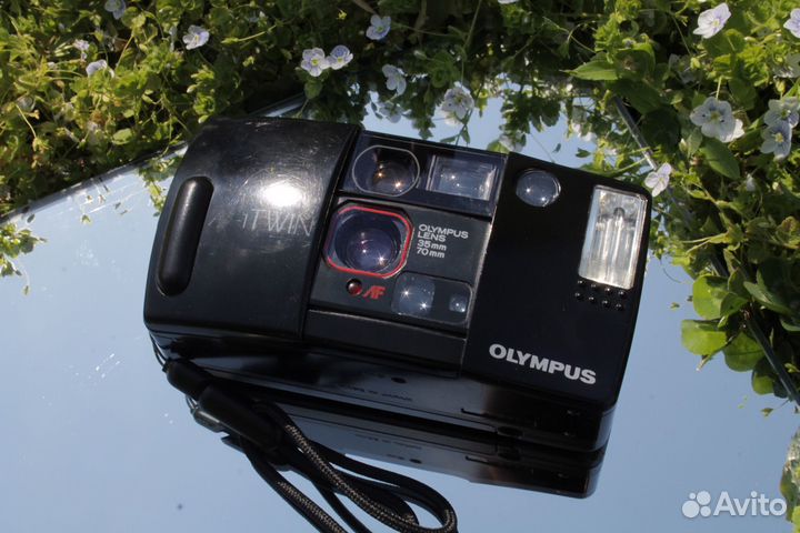 Пленочный фотоаппарат Olympus AF-1 twin