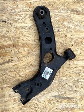 Рычаг передний нижний бумеранг Lexus NX