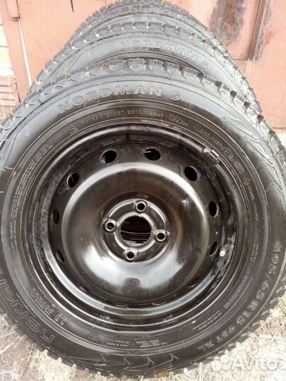 Зимняя резина на дисках r15