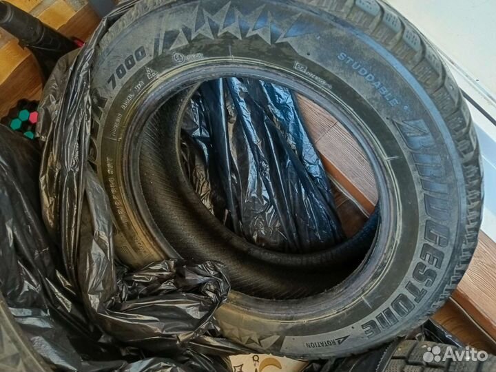 Viatti Brina Nordico V-522 185/65 R14