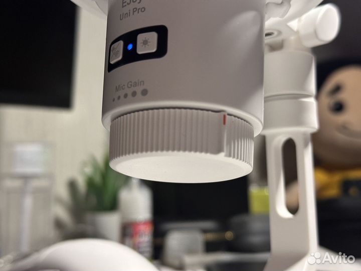 Проводной/юеспроводной микрофон Comica