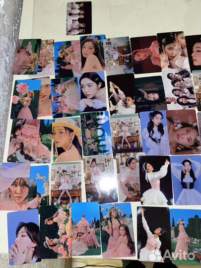 Группа Ред вельвет, карточки