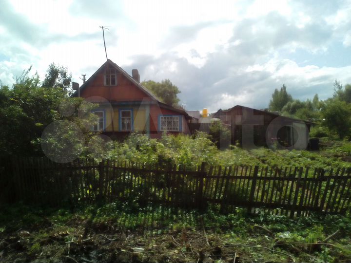 Дом 29 м² на участке 11 сот.