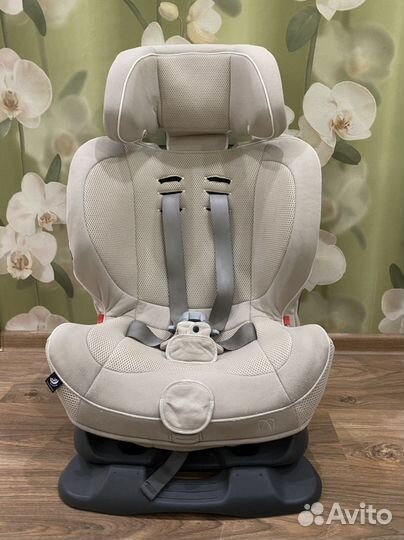 Автомобильное кресло Ailebebe