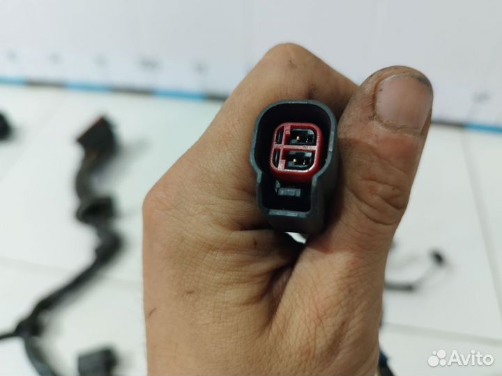 Проводка двери передней правой discovery 3