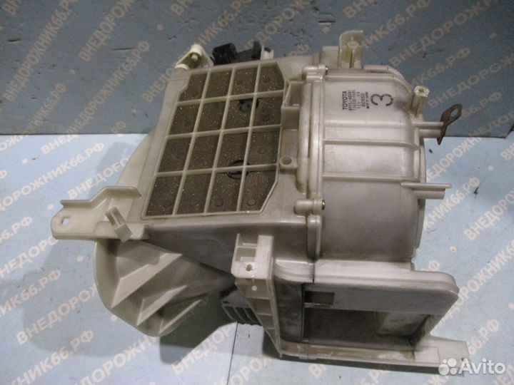 Корпус мотора отопителя Toyota Land Cruiser 100