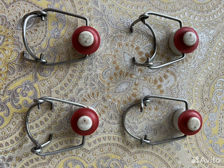 Крышки от бугельных бутылок