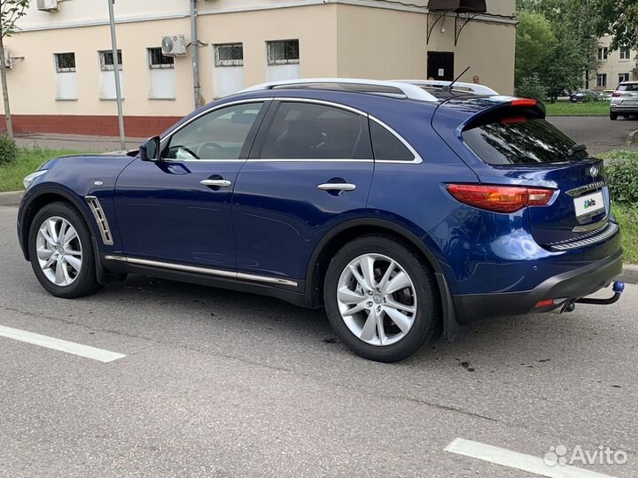 Infiniti QX70 3.7 AT, 2014, 76 050 км
