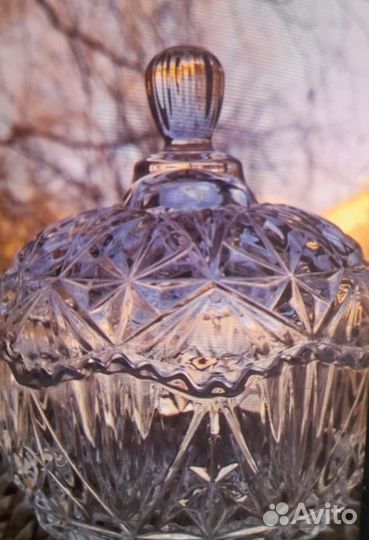 Графин хрустальный с крышкой
