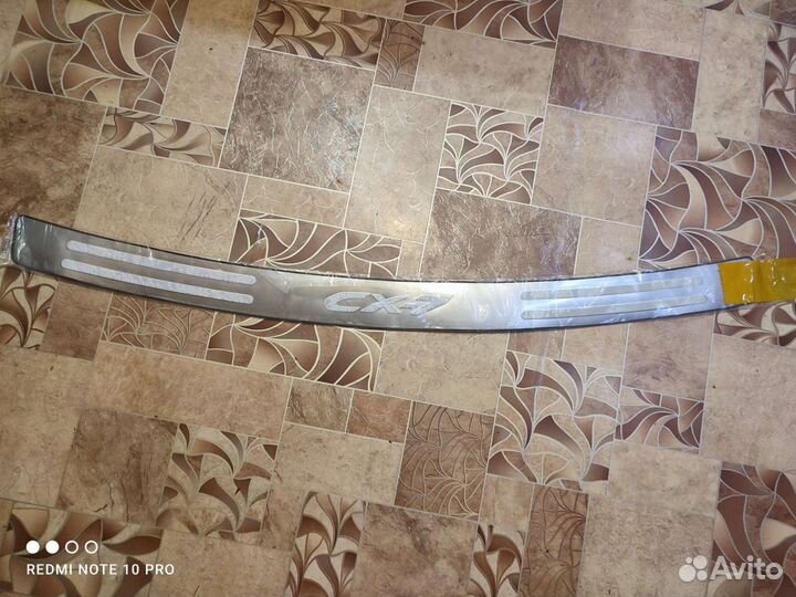 Накладка на задний бампер хром