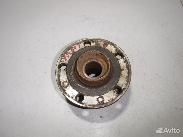 Ступица передняя Skoda Yeti