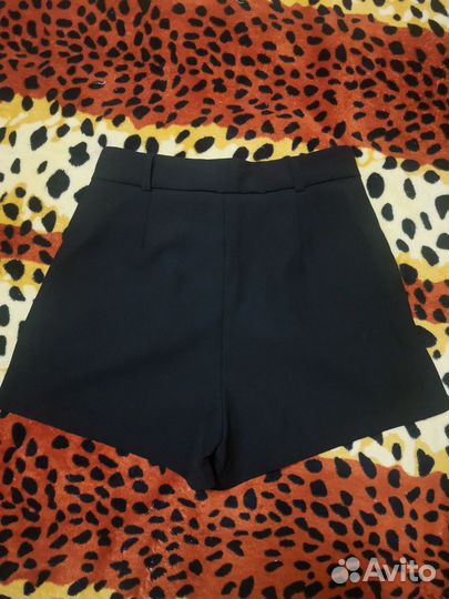 Шорты женские