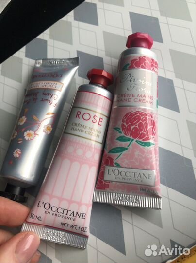 Loccitane крем для рук 30ml