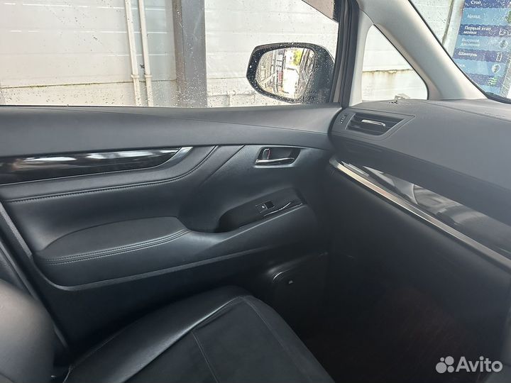 Toyota Vellfire 2.5 CVT, 2015, 136 605 км