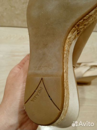 Босоножки женские Prada 38,5 размер
