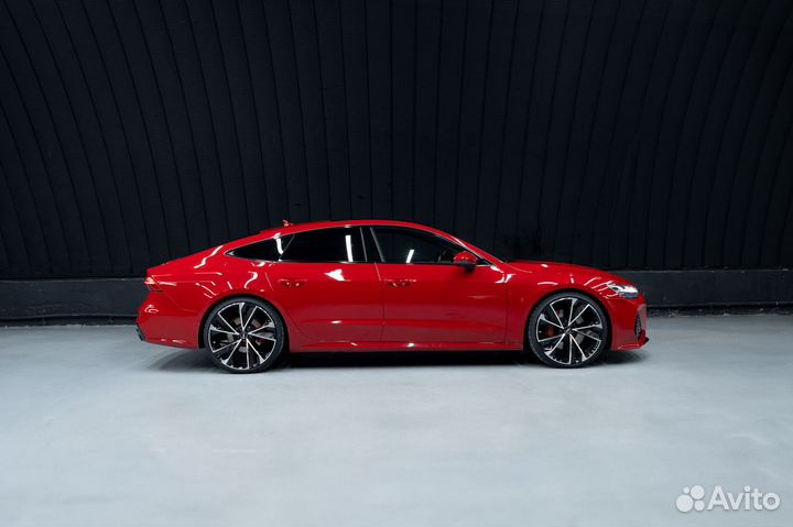 Аренда/Прокат Audi A7 Red