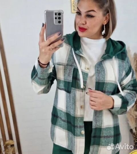 Спортивный костюм в клетку