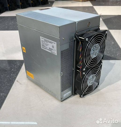 Antminer S19 95Th (76 чипов)