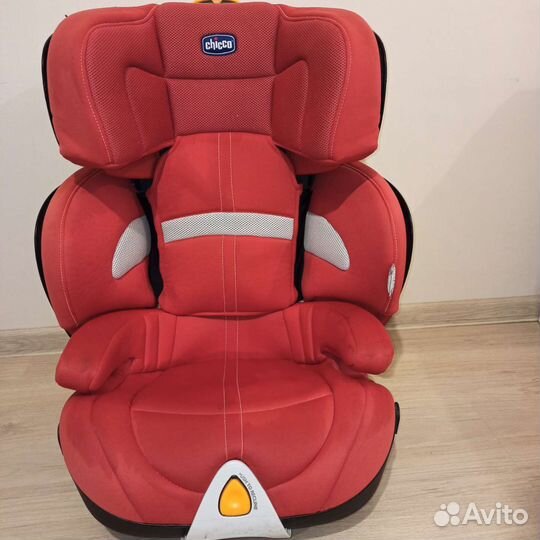 Детское автокресло 15 до 36 кг chicco