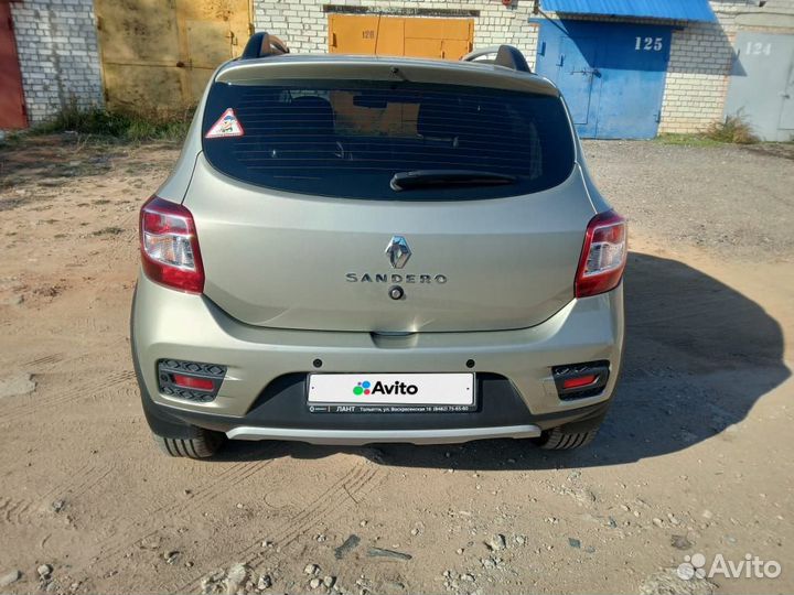 Renault Sandero Stepway 1.6 МТ, 2020, 18 000 км