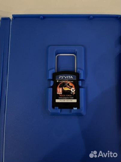 Mortal kombat,rayman origins,asassins ps vita