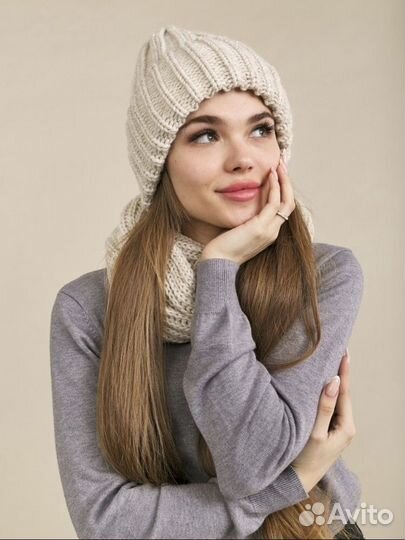 Шапка со снудом женская новая