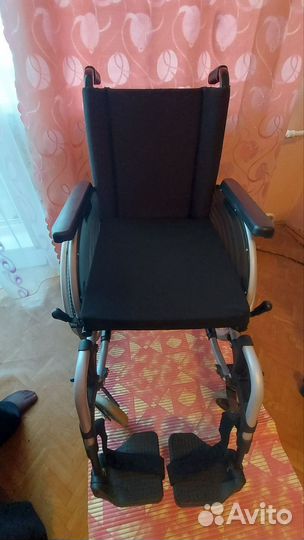 Кресло-коляска инвалидная 
