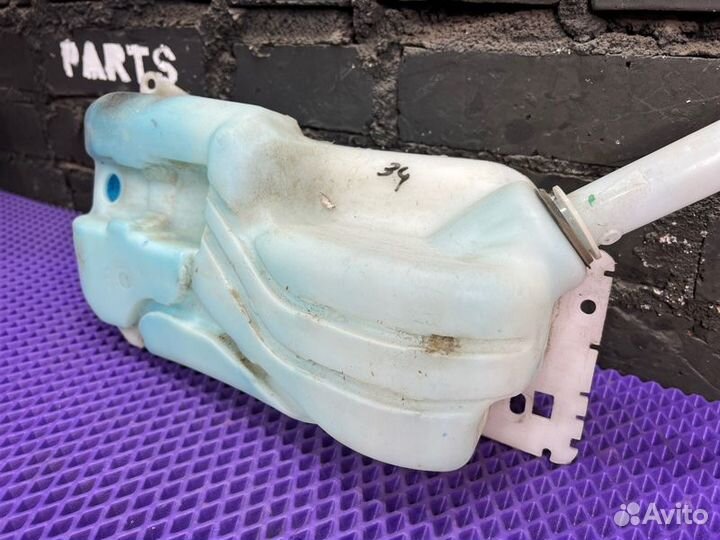 Бачок омывателя Nissan Dualis NJ10-049131 MR20DE