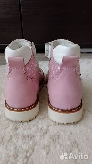 Босоножки для девочки