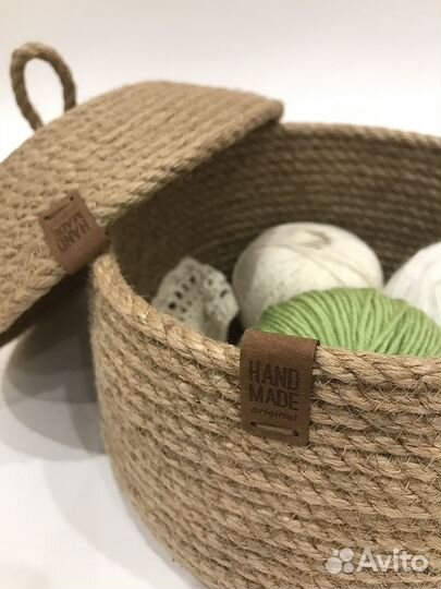 Корзина с крышкой из натурального джута