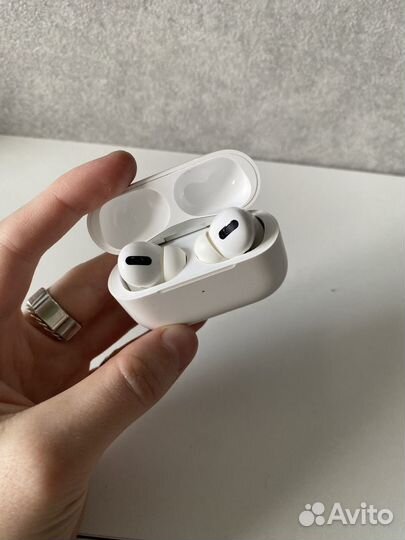 Наушники Apple AirPods Pro 2 без кейса