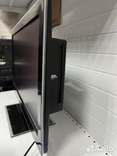 Телевизор LED 22