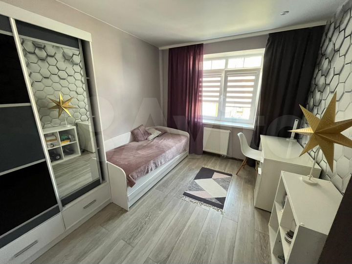 4-к. квартира, 92,7 м², 3/6 эт.